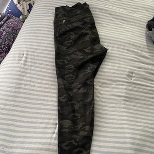 FABLETICS LEGGINGS